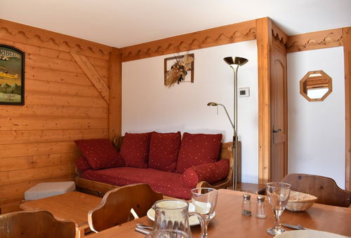 meribel centre, appartement avec piscine et sauna à 50 du télésiège du Golf