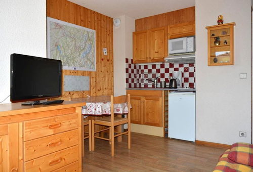 Au Vieux village, appartement avec un grand balcon exposé au Sud proche des...