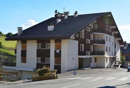 Flat in the resort centre, at the foot of the shops and slopes - Le Chinaillon