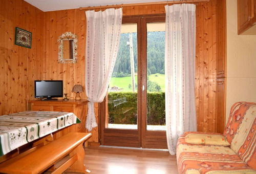 Südterrasse für dieses Studio im Weiler Suize