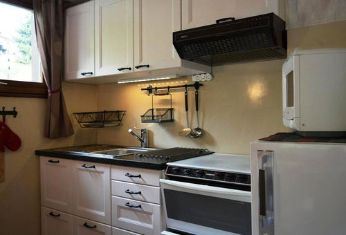 2 Steps From The Village Of Chinaillon And The Slopes, Well-Equipped Family...