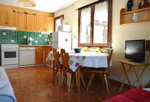 Village Area - Apartment 500m From The Gondola