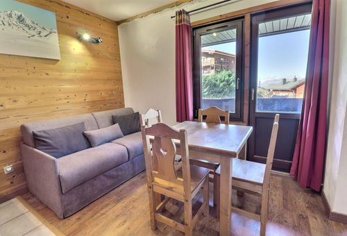 Petit appartement à la décoration soignée proche des pistes.