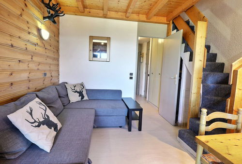RESIDENCE LE CREUX DE L'OURS A49 - Type F1
Classement 2* pour 6 personnes

3...