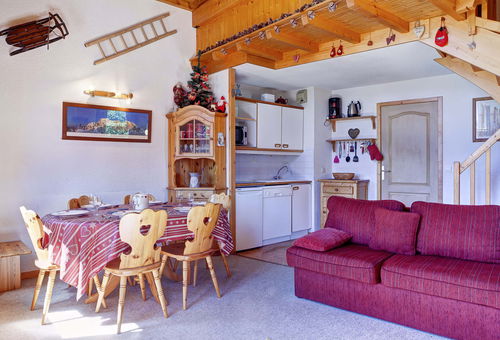 3 BEDROOM DUPLEX SKI IN SKI OUT