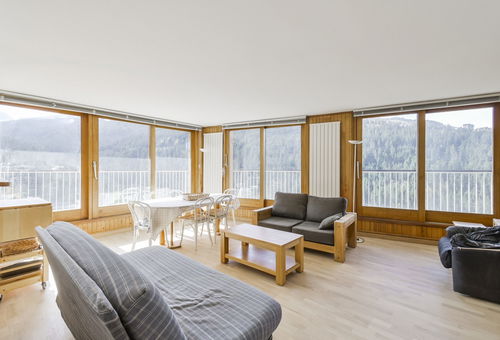 Appartement 4 pièces de 95m² classé 1* ski aux pieds pour 8 personnes, au...