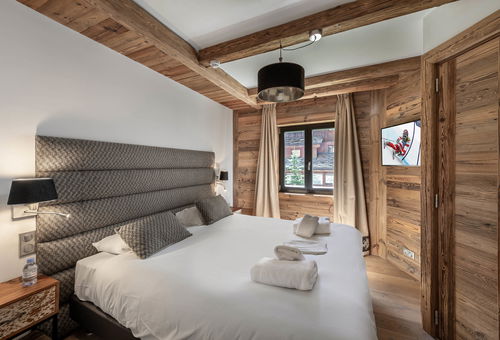 Very Nice Amenities For This Apartment Ideally Located With View Of...