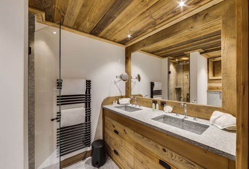 Appartement de charme à proximité directe des remontées, de l'école se ski et...