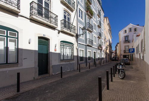 In the Santa Catarina district, next to Chiado