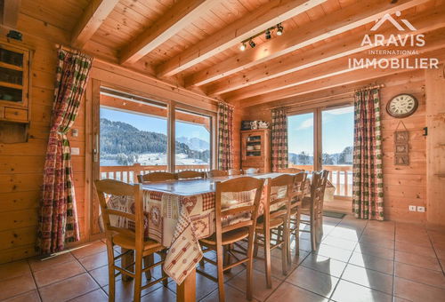 Chalet Berrier, 6 km from Grand-Bornand, spacious (180 m²), perfect for 12-14...
