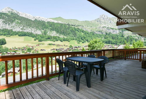 Appartement a 50m des pistes avec un balcon plein sud au Chinaillon