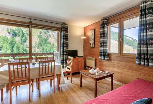 3 pièces de 45 m2 pouvant accueillir 6 personnesAu 2ème étage de la...