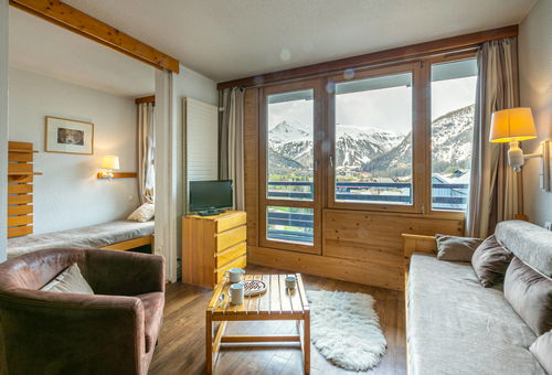 Très beau panorama sur les montagnes environnantes.