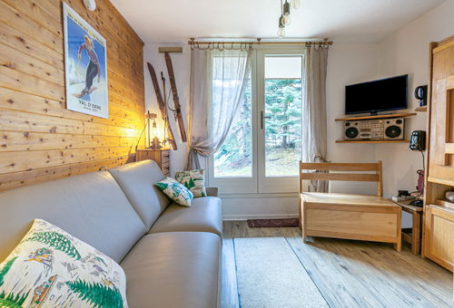 Au rez-de-chaussée de la résidence avec une terrasse exposée Est