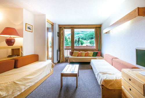 2 Rooms Of 35m2 Can Accommodate 5 People