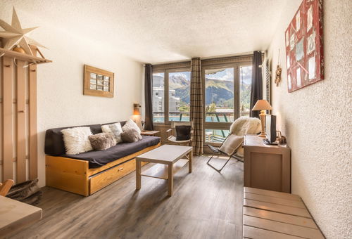 Très beau panorama sur les montagnes environnantes.