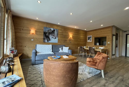 Très bon standing - récemment rénové. A 400 mètres des pistes.