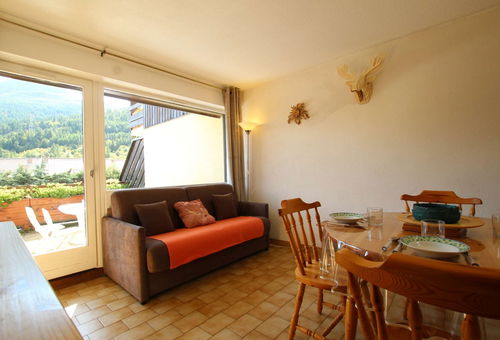 Flat for 4 people, close to shops and slopes - Chantemerle