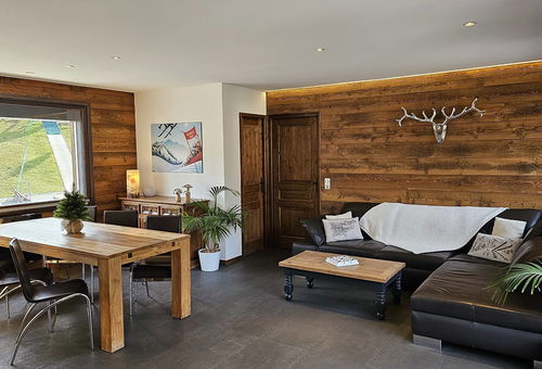 Cozy And Contemporary Atmosphere For This Village Apartment At The Foot Of...