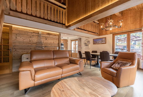 COBREL Classification: 3*** / 6 TRAVELERS 4 ROOMS / 6 travelers / 102 m²...