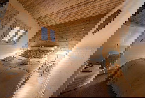 Beautiful duplex apartment near the resort center, on the "Bellecôte" slope