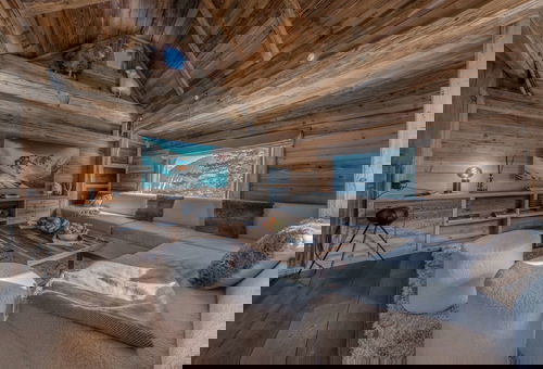 This beautiful mountain chalet is located in a fairy area in the heart of the...