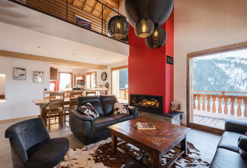 CHALET individuel, situé au calme, dans la vallée des CONFINS, à 800 de la...