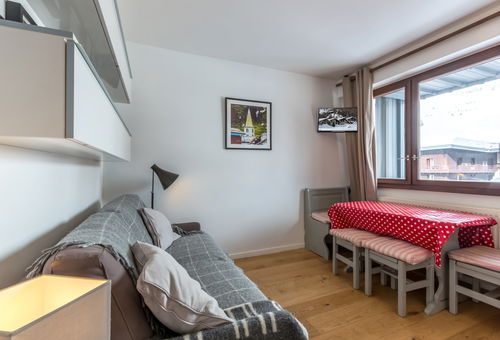 Studio cabin of 21m2 which can accommodate 4 people On the 2nd floor without...