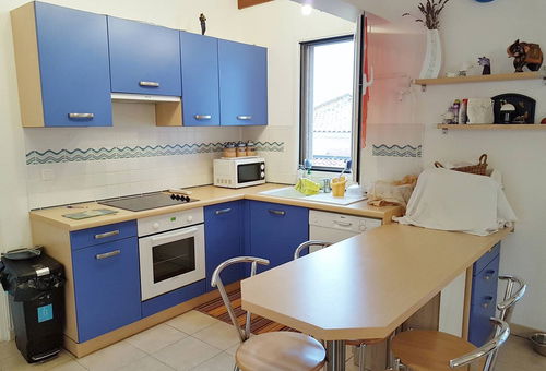 A village within a village!
Located on the heights of Favone, only 2mn from...