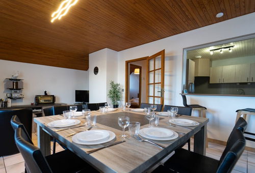 Apartment 2 bedroom Duingt