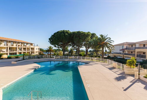 Apartment 1 bedroom Roquebrune-sur-argens