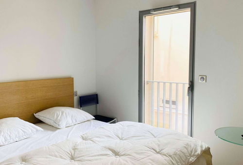 Vue mer pour ce bel appartement avec terrasse à 200 de la plage à pied