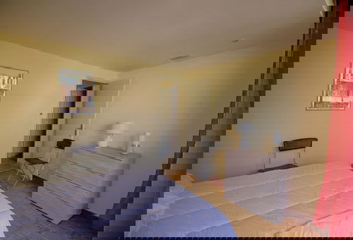 Beautiful sea view and large terrace for this apartment in the heart of Ajaccio