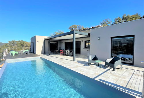 Villa 4 bedroom 
