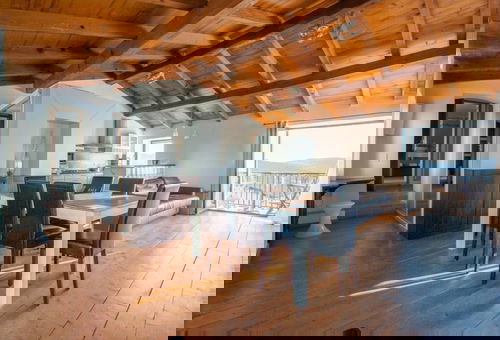 Très bel appartement Celu : ambiance village et belle vue tout confort