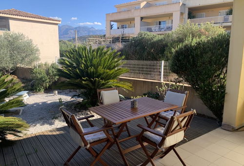 Appartement avec jardin à 900m de la plage et du centre ville
