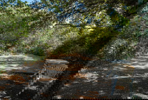 Provencal bastide with pool near Alpilles and Luberon