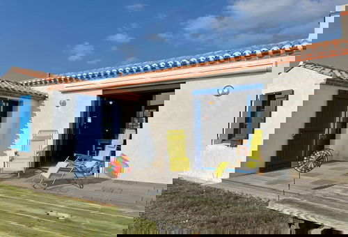 200m from the beach.