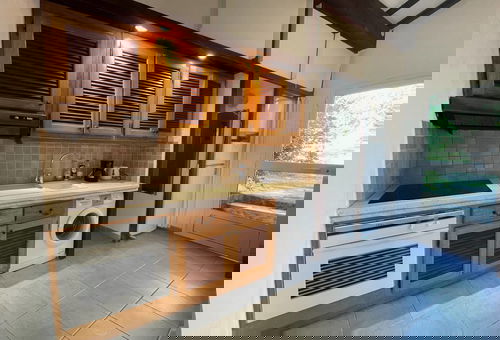 In The Hamlets Of Pietragione, 50m From The Beach.