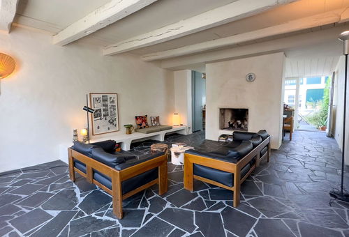 Maison de village entièrement rénovée en 2021.