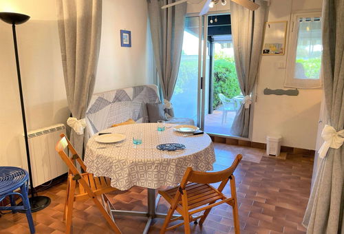 600m from the beach.