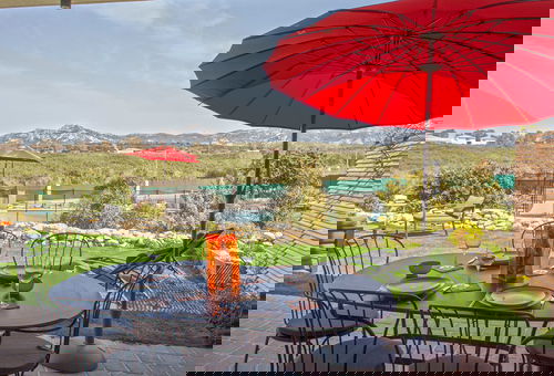 Tramontana, quiet place, 7 min from beach, swimming pool, bbq