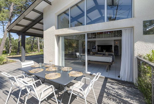 Jolie Villa dans les pins accès direct à l'Océan