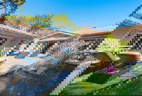 Magnifique maison au pied du phare, proche des plages et des commerces