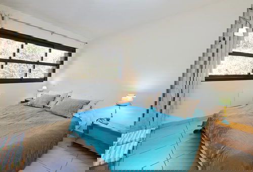 This magnificent Villa in the dunes of l'Herbe for 14 people - Cap-Ferret is...