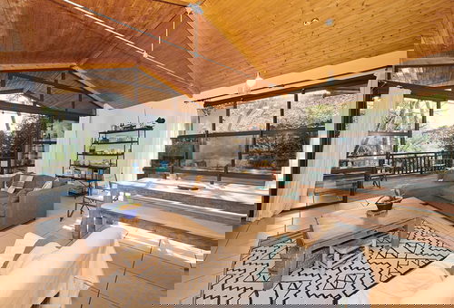 This magnificent Villa in the dunes of l'Herbe for 14 people - Cap-Ferret is...