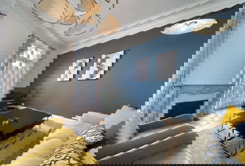 Situation exceptionnelle pur ce magnifique appartement rue d'Antibes