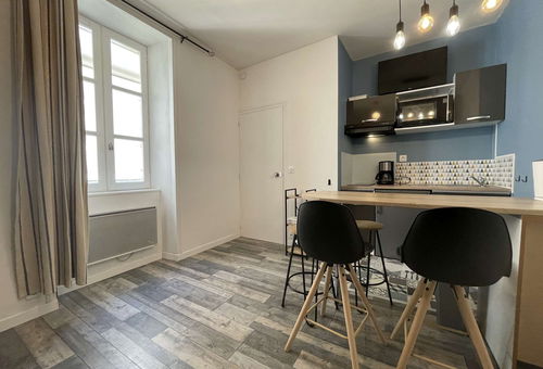 Modern apartment in the historic center of La Rochelle