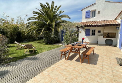 Nice house with a private garden in Noirmoutier en l'Ile