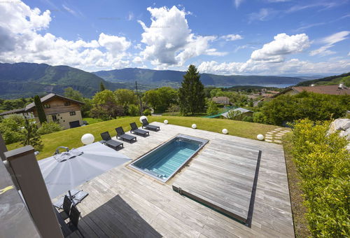 Maison Adret Ubac is the grouping of the two apartments Adret and Ubac each...